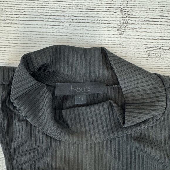 H:ours Women's Black Ribbed Mock Neck One Sleeve Cut Out Top Size Medium - Picture 5 of 7